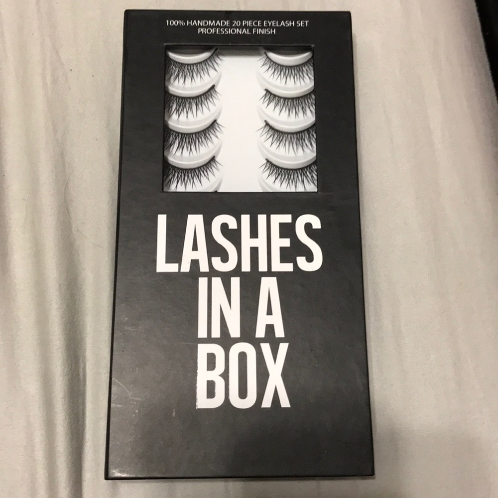 Lashes in a box style #10